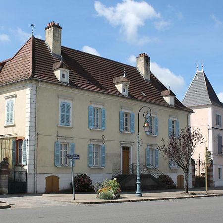 Chambres D'Hotes La Distillerie B&B Saint-Germain-du-Bois Eksteriør bilde
